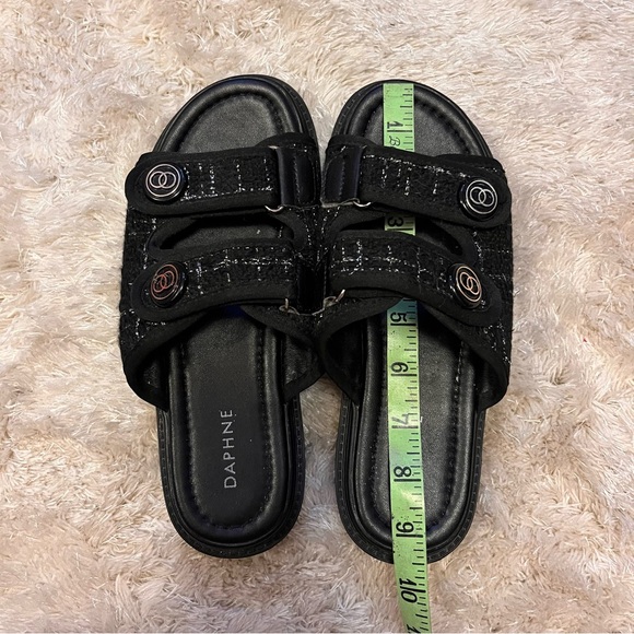 Daphne Tweed Chunky Platform Sandal - Picture 3 of 8